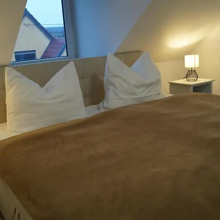 24 Modern & Gemuetlich Dessau-Rosslau