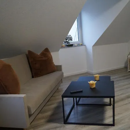 24 Modern & Gemuetlich 公寓